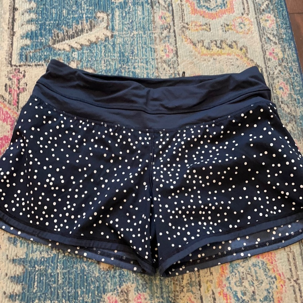 Lululemon Navy Blue Shorts size 6
